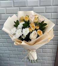 Букет цветов из:  Розы и Хризантемы в Ярославской Краснодарский край