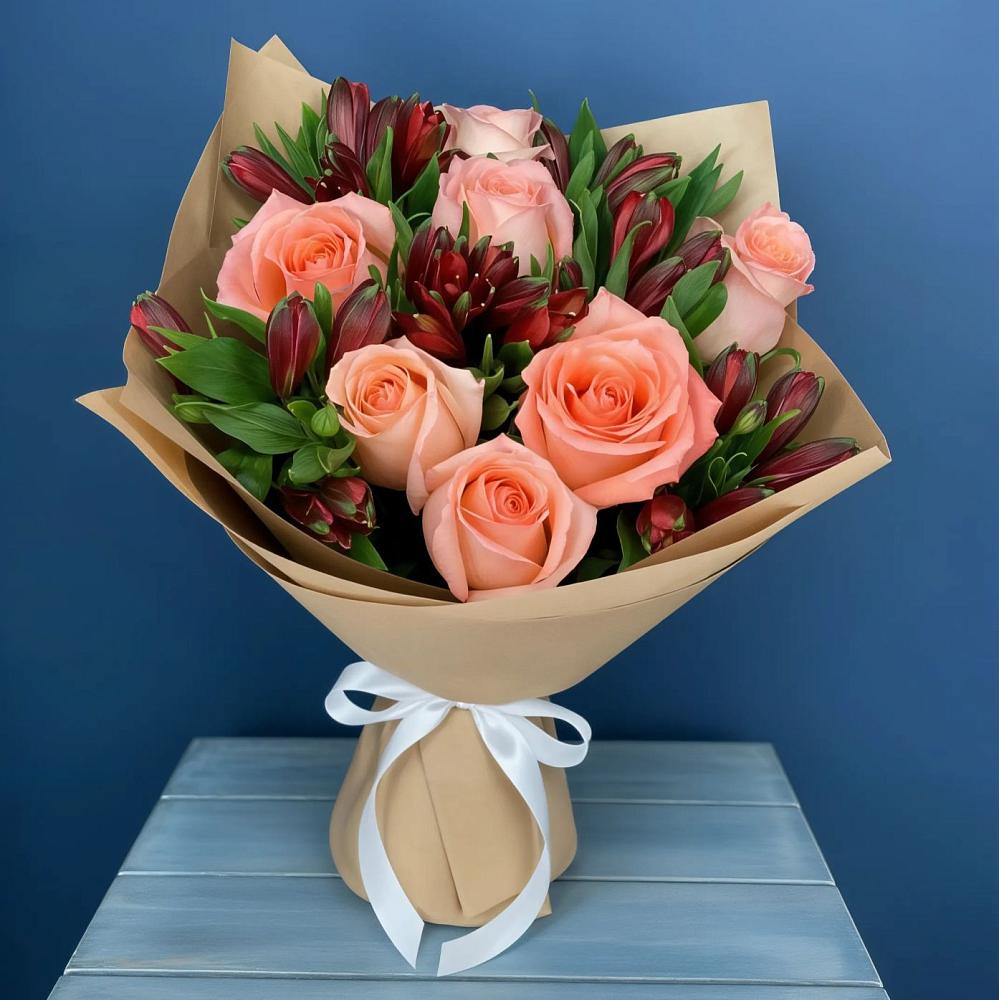 Букет цветов из: Розы и Альстромерии в Ярославской Краснодарский край