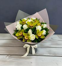 Букет цветов из:  Орхидеи и Розы в Ярославской Краснодарский край