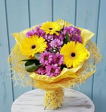 Букет цветов из:  Хризантемы и Герберы #REPLACE_PRED# Ярославской Краснодарский край