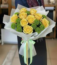 Букет цветов из:  Хризантемы и Розы в Ярославской Краснодарский край
