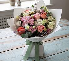 Букет цветов из:  Розы, Лизиантусы и Гвоздики в Ярославской Краснодарский край