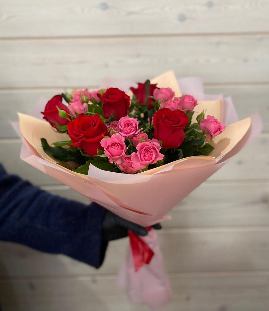 Букет цветов из: Розы в Ярославской Краснодарский край