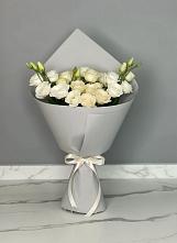 Букет цветов из:  Розы и Лизиантусы в Ярославской Краснодарский край